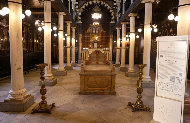 A wonderful shot of the magnificent Beni Ezra Synagogue in Cairo