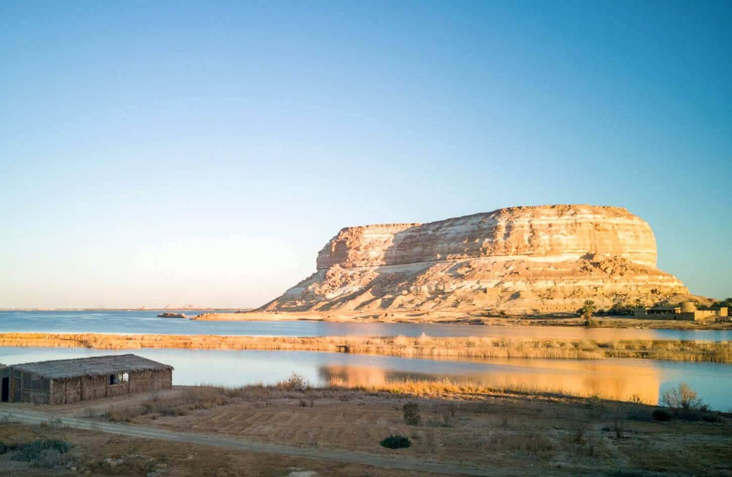 A wonderful picture of the Siwa Plateau