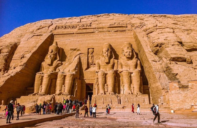 Wonderful pictures of the facade of the Great Temple of Abu Simbel