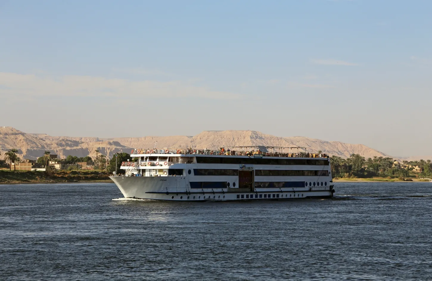 Luxury vs Budget Nile Cruise: Honest Comparison Guide for 2026