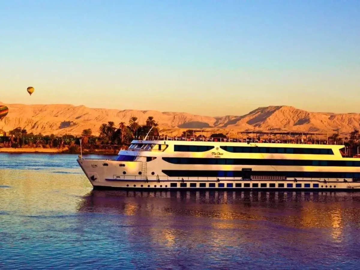 luxury nile river cruise ship luxor hot air balloons