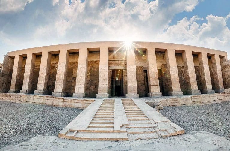 A beautiful picture of Abydos Temple in Sohag
