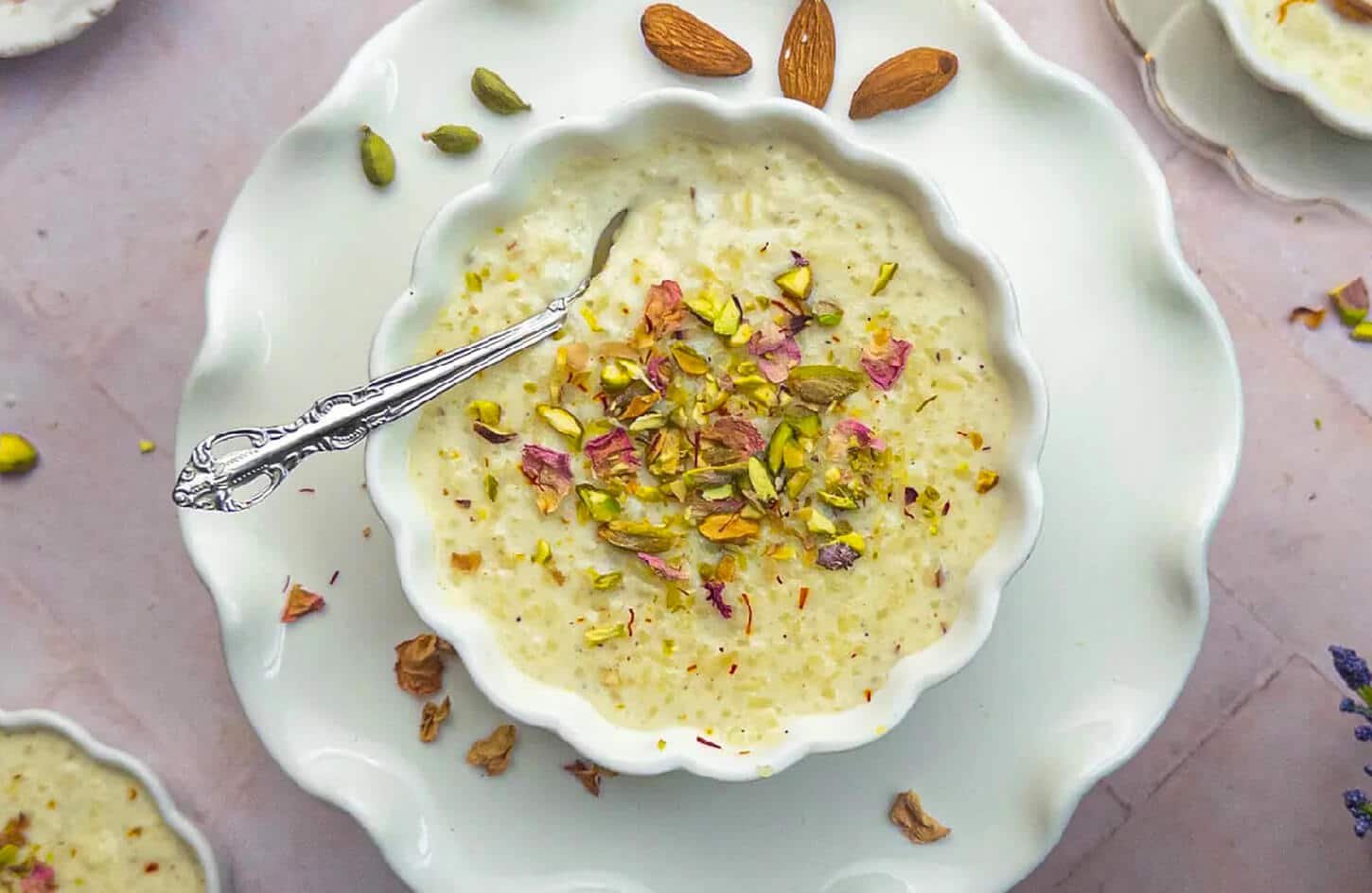 A wonderful picture of the Roz bil Laban dish