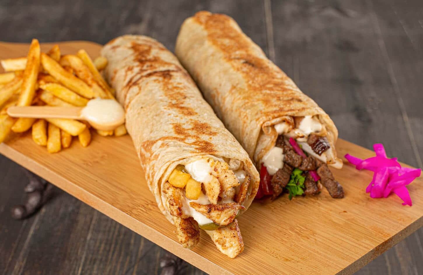 Great picture of Egyptian shawarma sandwiches