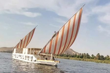 Noor El Din Dahabiya