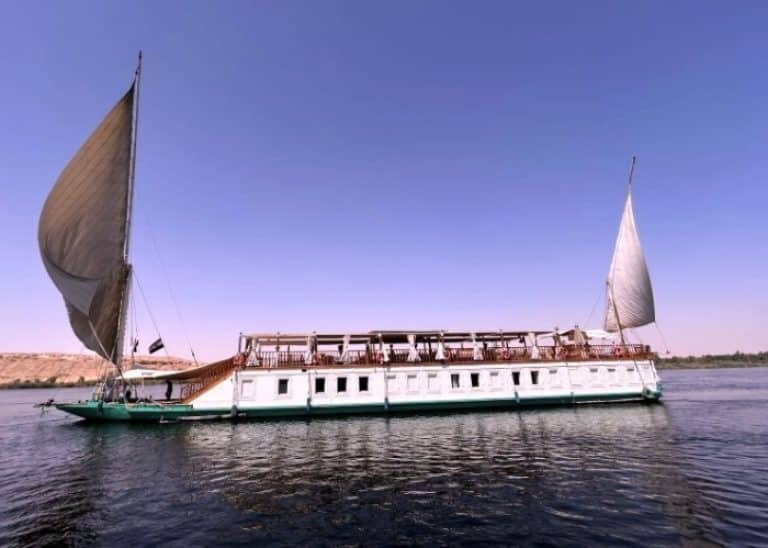 dahabeya queen farida 1