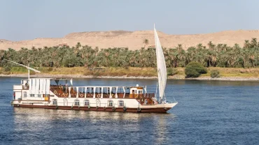 Dahabiya vs. Nile Cruise