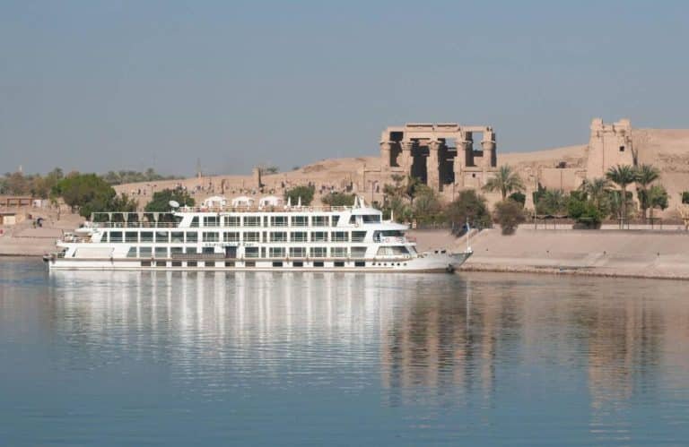 Egypt in October: Weather, Events & Complete Travel Guide